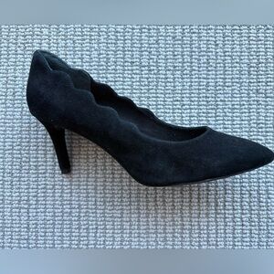 NEW Rockport Total Motion Black Suede Leather Pumps/Heels 10W N
